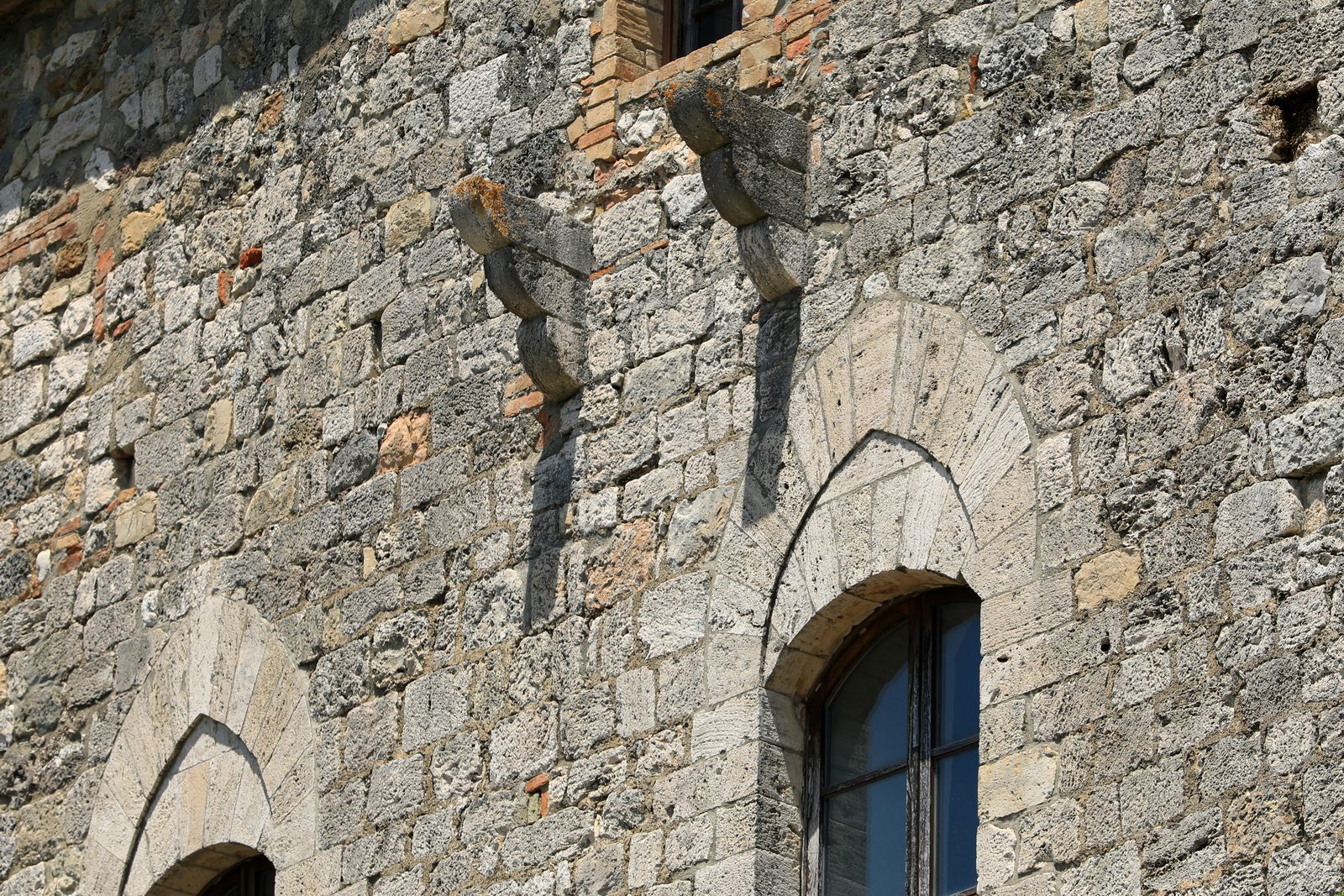 Le finestre gotiche